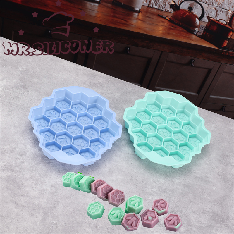 Soap Making Name - Silicone 19 Mobile Bee Honeycomb Cake