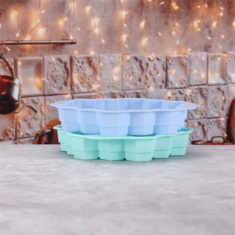 Silicone 19 Mobile Bee Honeyco - Soap Making Name review and price